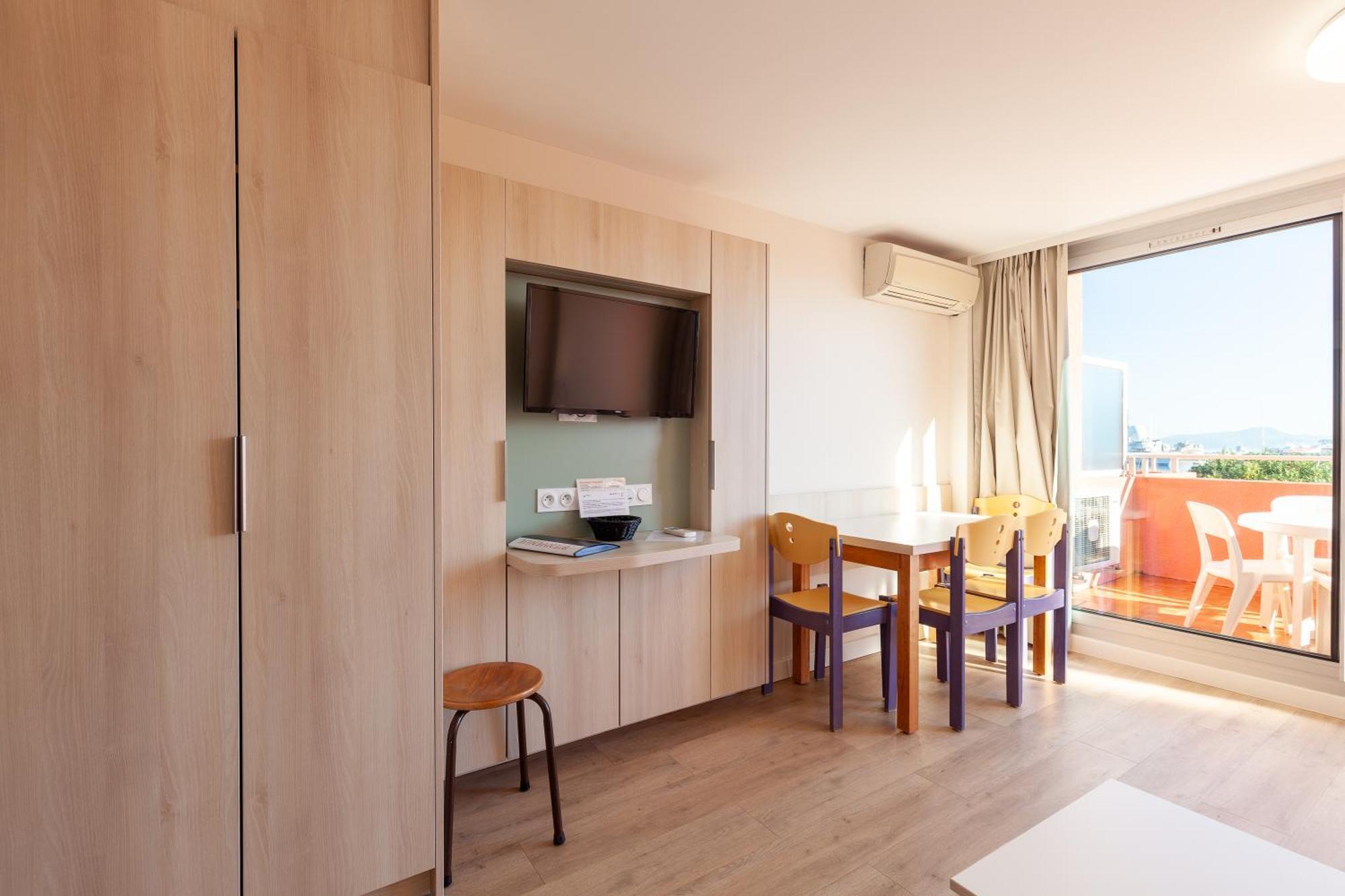 Clubhotel Maeva St Mandrier Saint-Mandrier-sur-Mer Exteriör bild